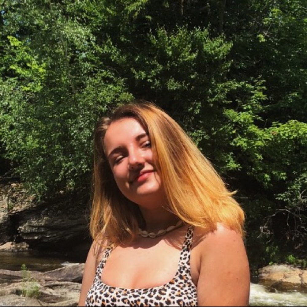 Meet your Posher, Willow